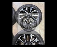 Cerchi 17 e pneumatici originali Ford Puma - 6