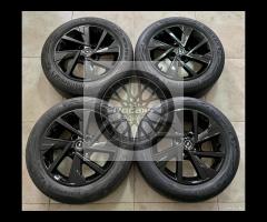 Cerchi 16 neri e pneumatici nuova Opel Corsa