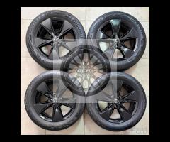 Cerchi 18 e pneumatici originali Volvo Xc40