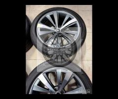 Cerchi e pneumatici 21 originali Audi Q8 - 6