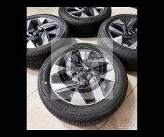 Cerchi 15 e pneumatici originali Hyundai i10 - 11