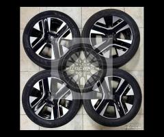 Cerchi 16 e pneumatici originali nuova Peugeot 208
