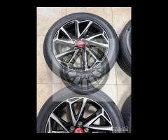 Cerchi 16 pneumatici originali nuova Toyota Yaris