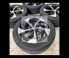 Cerchi 19 e pneumatici originali Hyundai Tucson - 11