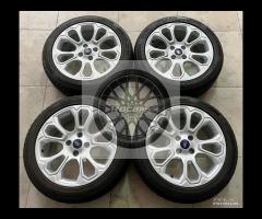 Cerchi 17 e pneumatici invernali Ford Ecosport
