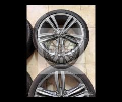 Cerchi 18 e pneumatici M+S Volkswagen Golf R Line - 6