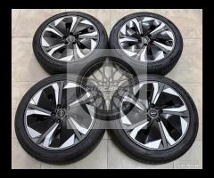 Cerchi 19 originali e pneumatici Nissan Juke