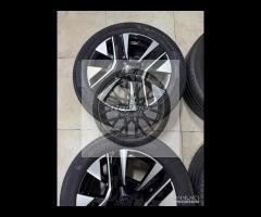 Cerchi 16 e pneumatici originali nuova Peugeot 208