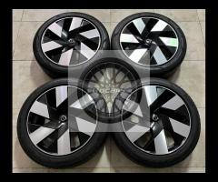 Cerchi 20 e pneumatici originali Volvo Xc40
