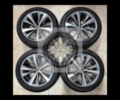 Cerchi e pneumatici 21 originali Audi Q8