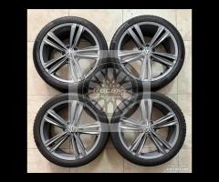 Cerchi 18 e pneumatici M+S Volkswagen Golf R Line