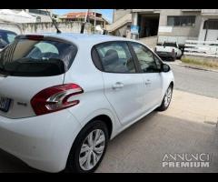 Peugeot 208 1.2 VTi 82 CV 5 porte Allure