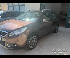Peugeot 2008 1.6 e-HDi 92 CV Stop&Start Allure - 2