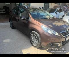 Peugeot 2008 1.6 e-HDi 92 CV Stop&Start Allure - 3