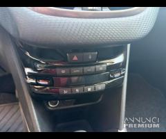 Peugeot 2008 1.6 e-HDi 92 CV Stop&Start Allure - 13