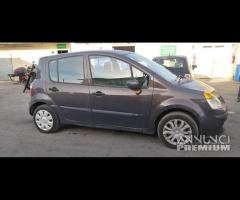Ricambi Renault Modus 1.5 D del 2006 motore K9KT7 - 1