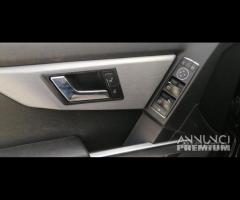 Ricambi Mercedes GLK 220 D del 2009 - 16