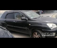 Ricambi Kia Sportage 2.0 D del 2005 - 8