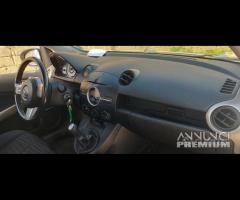 Ricambi Mazda 2 1.4 D del 2009 - 5