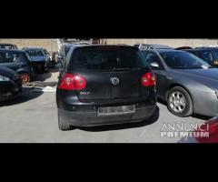 VW Golf V 1.9 D del 2008 - 6