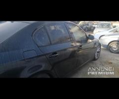 Ricambi BMW 5 550 del 2011 - 4