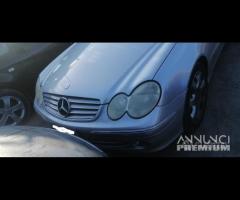 Ricambi Mercedes CLK 270 D del 2006 motore 612967 - 2