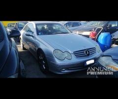 Ricambi Mercedes CLK 270 D del 2006 motore 612967 - 3