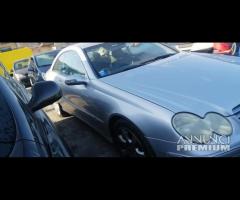 Ricambi Mercedes CLK 270 D del 2006 motore 612967 - 4