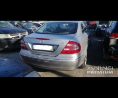 Ricambi Mercedes CLK 270 D del 2006 motore 612967 - 6