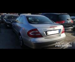 Ricambi Mercedes CLK 270 D del 2006 motore 612967 - 7