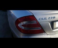 Ricambi Mercedes CLK 270 D del 2006 motore 612967 - 10