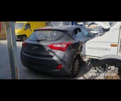 Hyundai I 30 1.6 D del 2012 - 6
