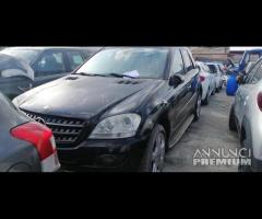 Ricambi Mercedes ML 320 3.0 D del 07 motore 642940