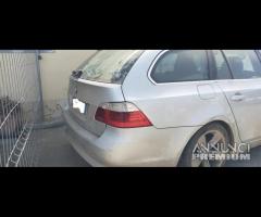 Ricambi BMW 525 D del 2007 motore 306D3