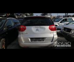 Ricambi Citroen Picasso 1.6 D del 2009 motore 9HZ