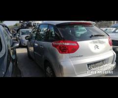 Ricambi Citroen Picasso 1.6 D del 2009 motore 9HZ