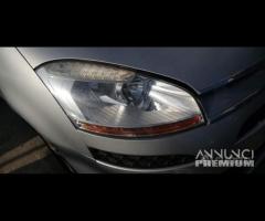 Ricambi Citroen Picasso 1.6 D del 2009 motore 9HZ - 21