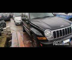 Ricambi Jeep Cherokee 2,8 D del 2005 motore 30C