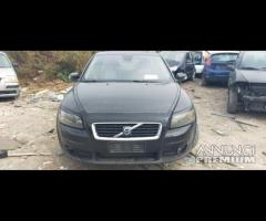 Ricambi Volvo C30 LX 2.0 D del 2008 - 3