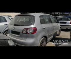 Ricambi Golf V 1.9 D del 2005 - 3