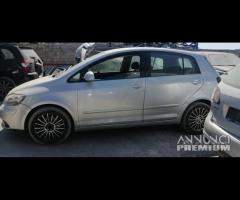 Ricambi Golf V 1.9 D del 2005 - 5