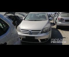 Ricambi Golf V 1.9 D del 2005 - 9