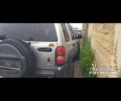 Ricambi Daimlerchrysler Jeep 2.8 D del 2003 - 5