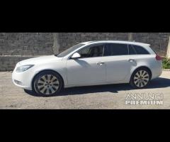 Ricambi Opel Insignia 2.0 D del 2010 - 1