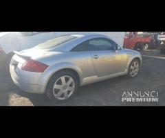 Ricambi Audi TT 1.8 B del 2001 motore AUQ
