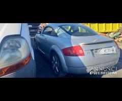 Ricambi Audi TT 1.8 B del 2001 motore AUQ - 7