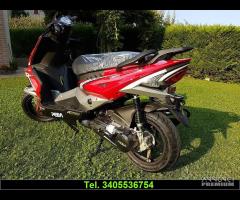 SCOOTER ROSSO 125cc ROSSO NUOVO ANCHE A RATE - 1