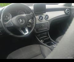 Mercedes-benz CLA 200 d Business - 11