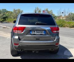 Jeep Grand Cherokee 3.0 CRD 241cv Overland - 16