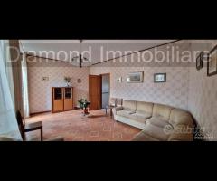 Casa singola con garage a Linguaglossa